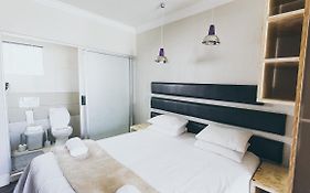B And B Sandton